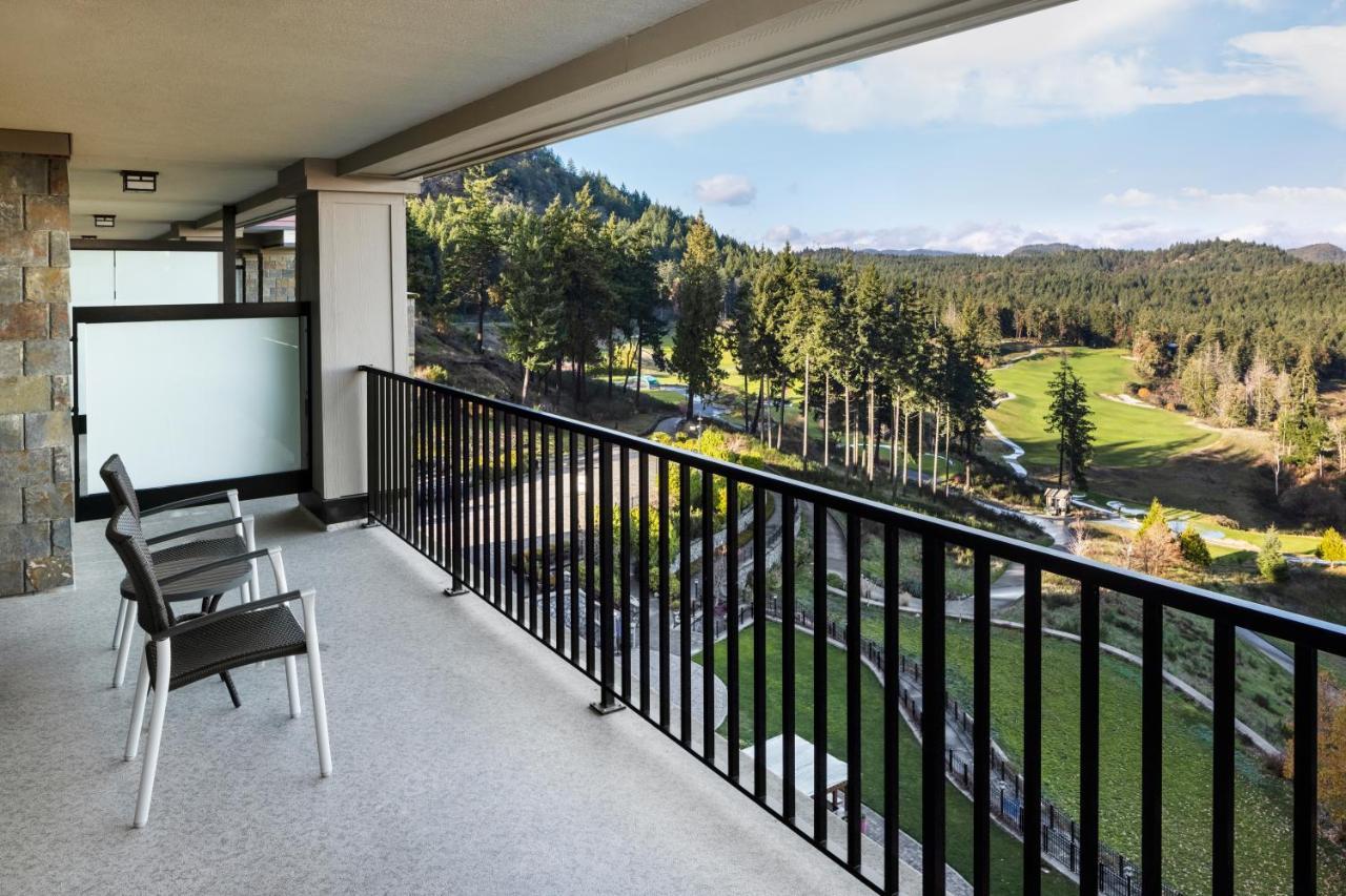 One-Bedroom Suite Balcony Golf View,1608779478:JPEG