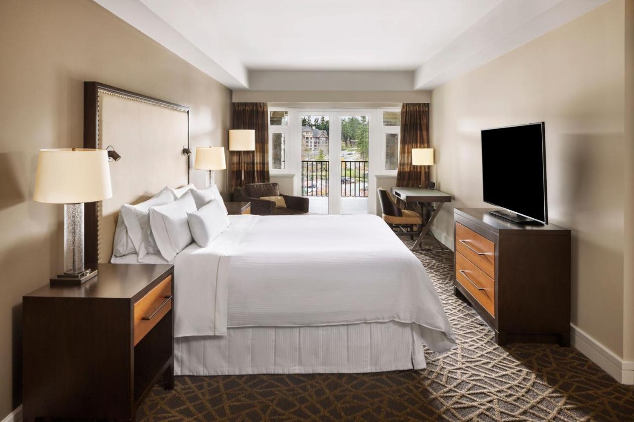 One-Bedroom Suite Balcony Resort View,1387996631:JPEG